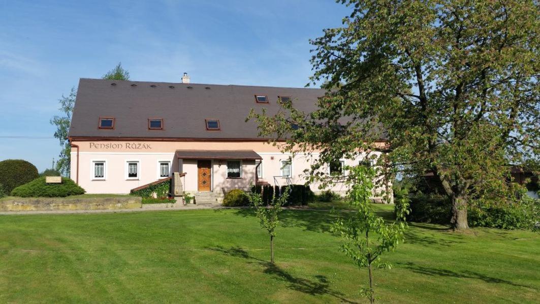 Pension Ruzak Ruzova Exterior photo
